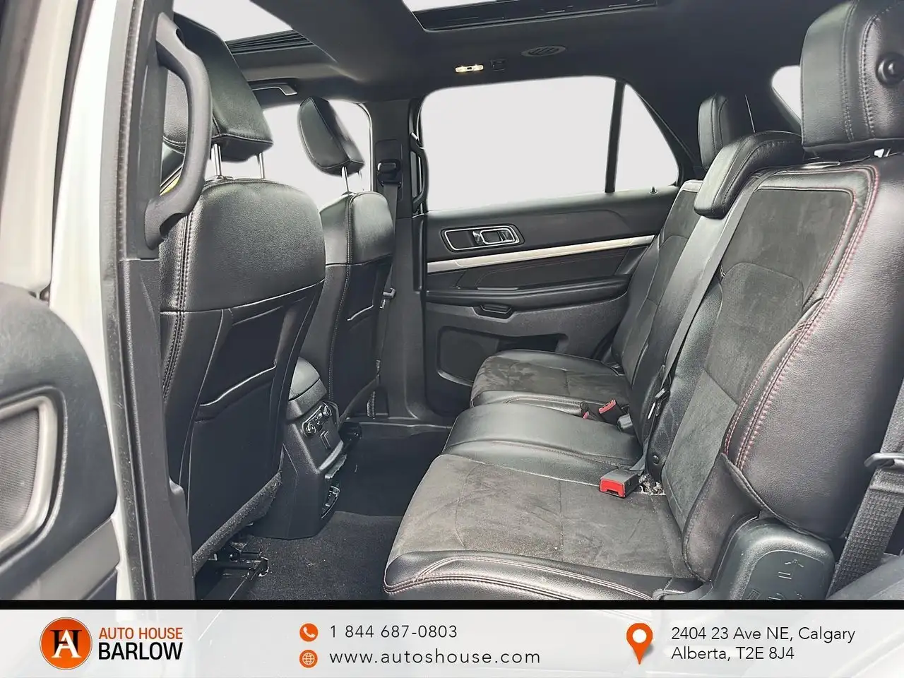 Ford Explorer photo Ford Explorer