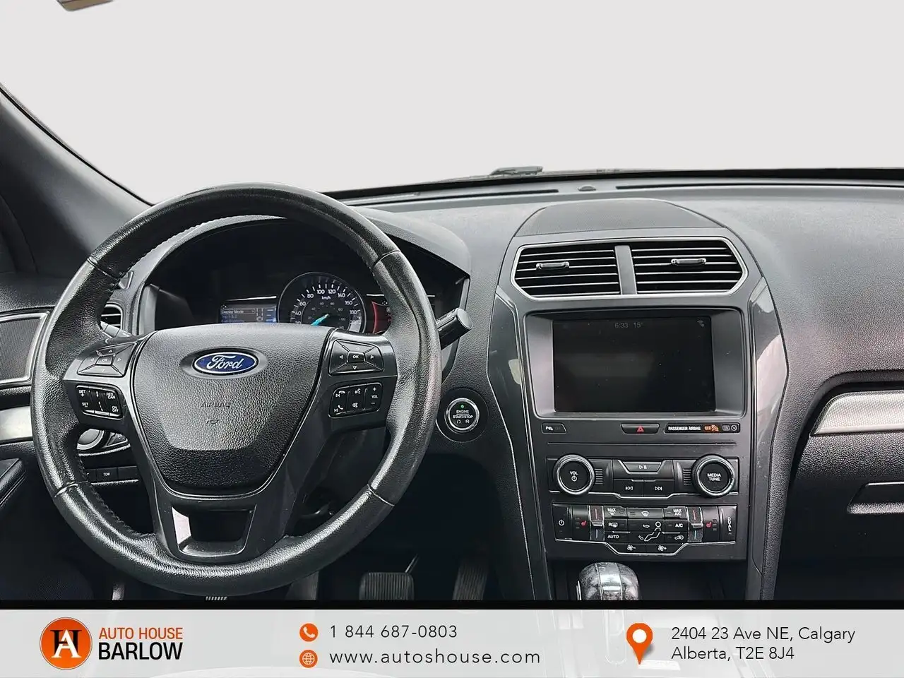 Ford Explorer photo Ford Explorer