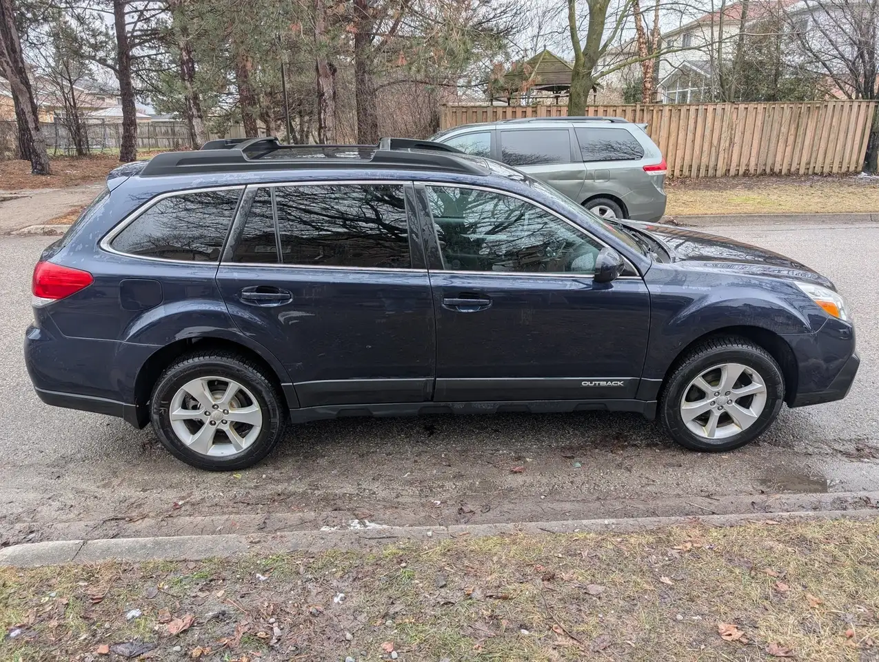 Subaru OUTBACK fotografie Subaru OUTBACK