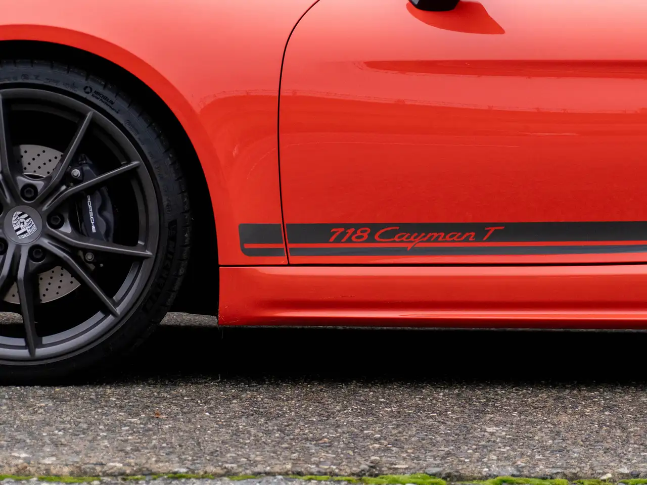 Porsche 718 Cayman снимка Porsche 718 Cayman