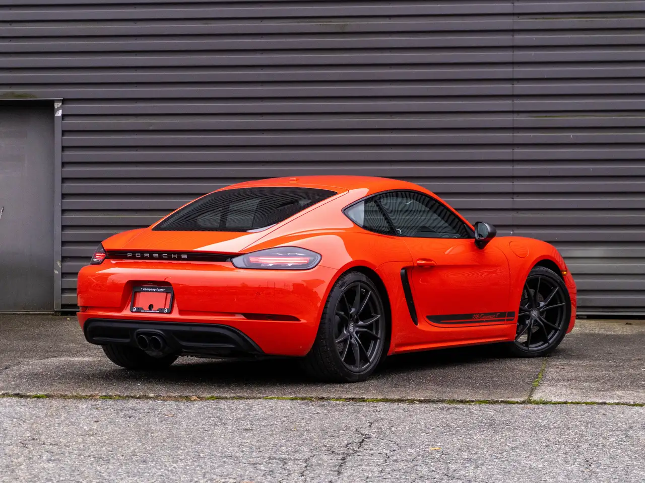 Porsche 718 Cayman снимка Porsche 718 Cayman