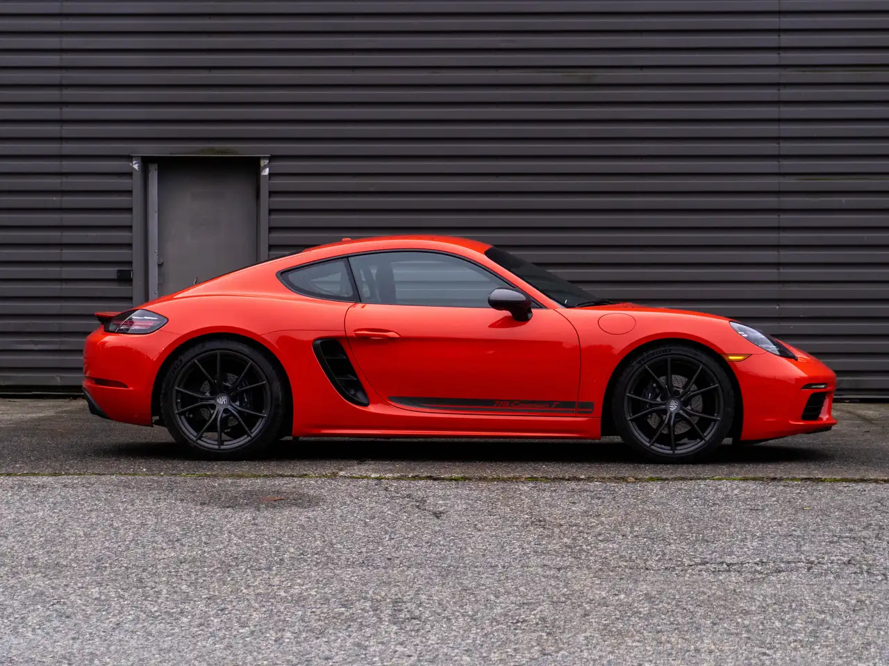 Porsche 718 Cayman снимка Porsche 718 Cayman