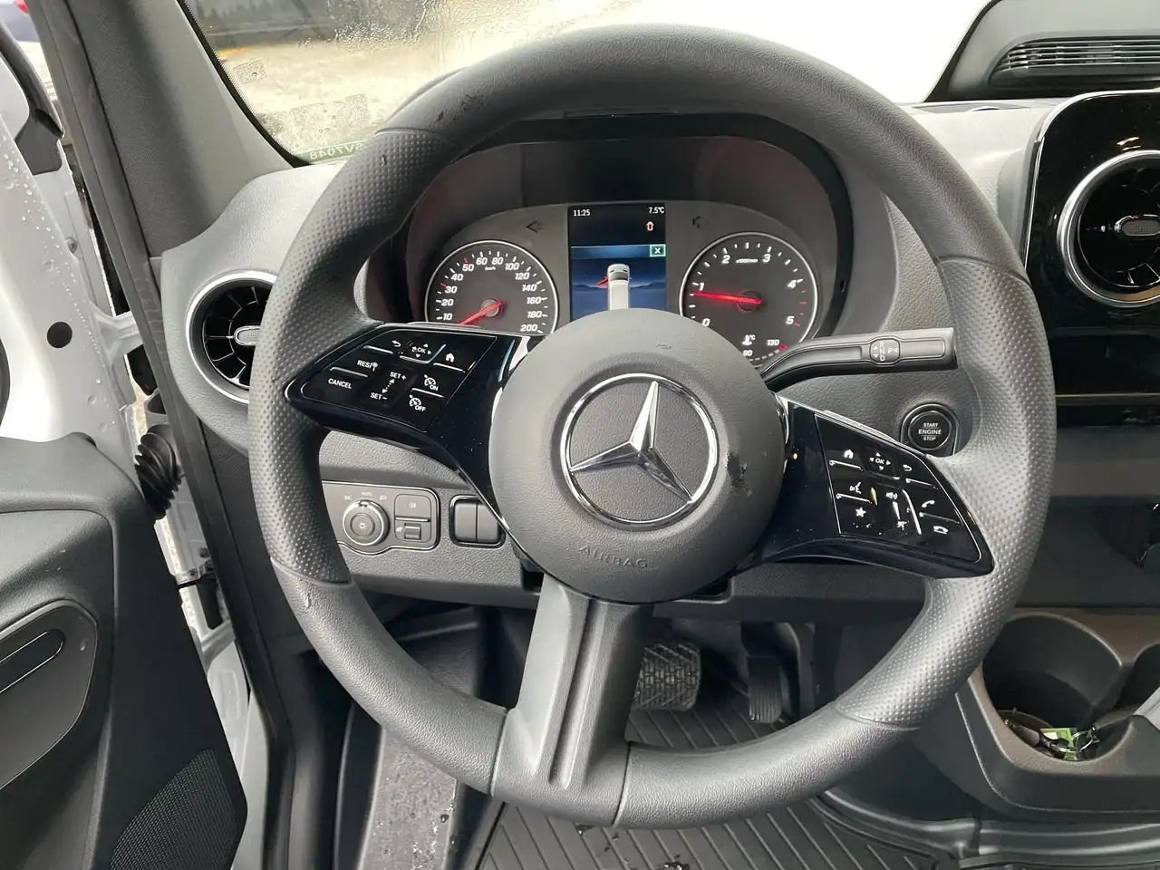 Mercedes-Benz Sprinter fotografie Mercedes-Benz Sprinter