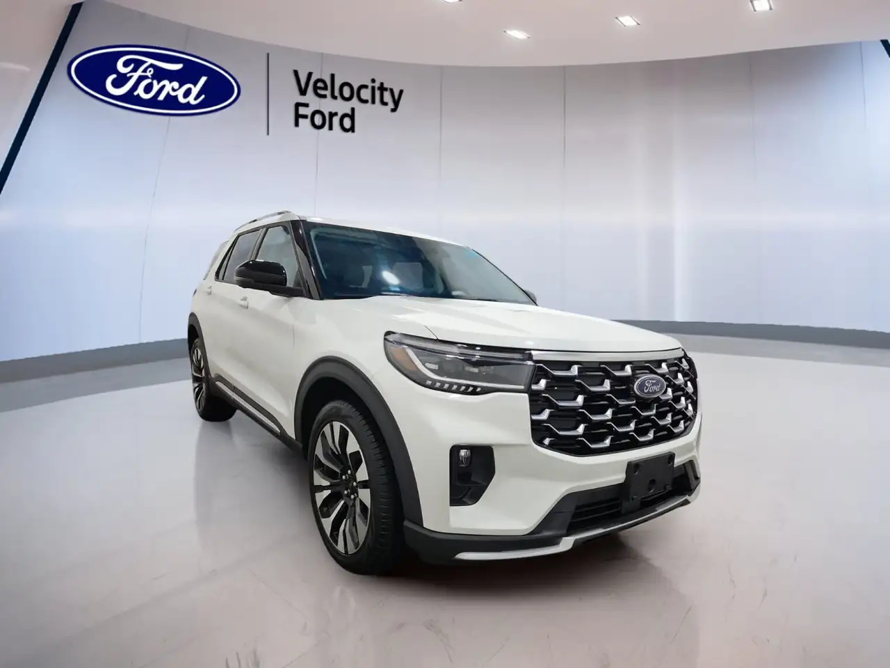 Ford Explorer снимка Ford Explorer