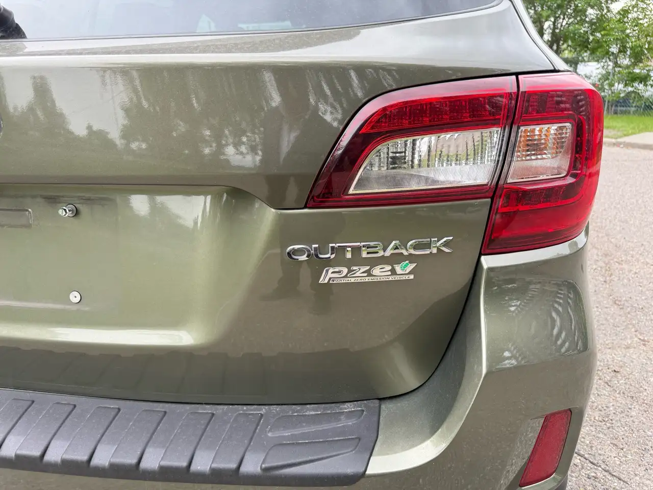 Subaru OUTBACK photo Subaru OUTBACK