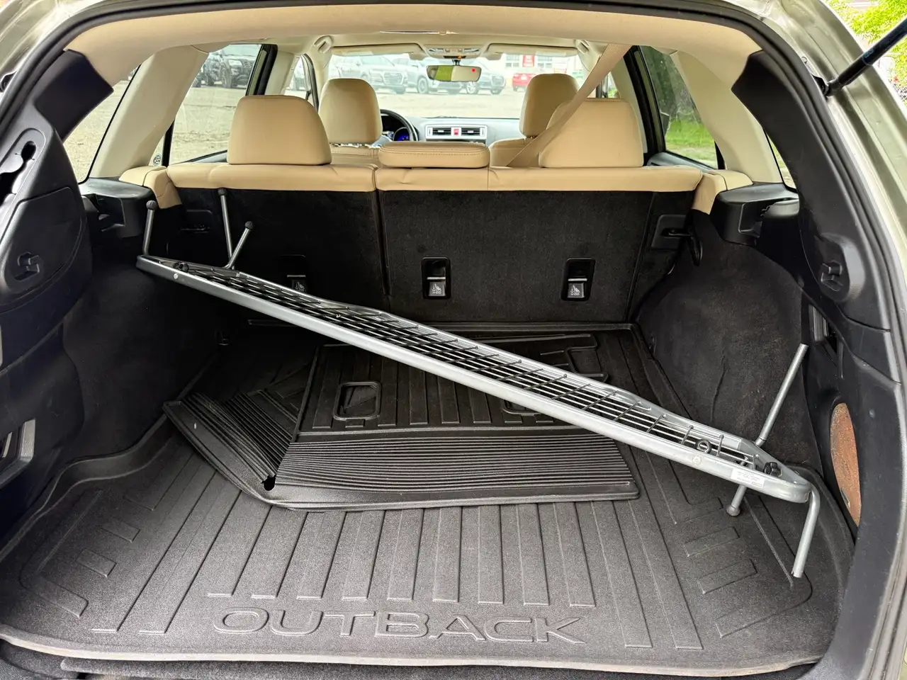 Subaru OUTBACK photo Subaru OUTBACK
