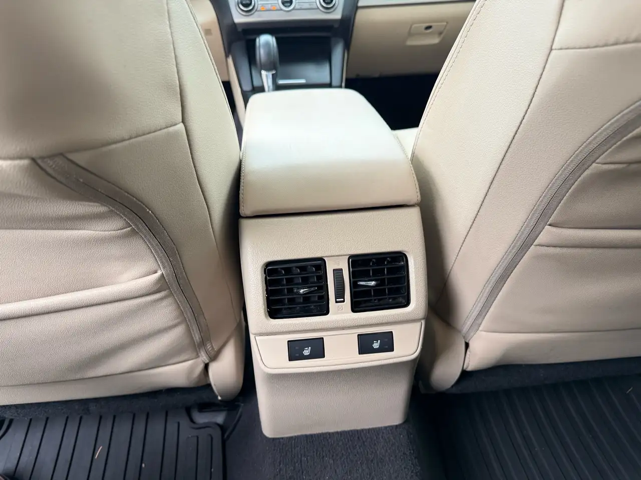 Subaru OUTBACK photo Subaru OUTBACK