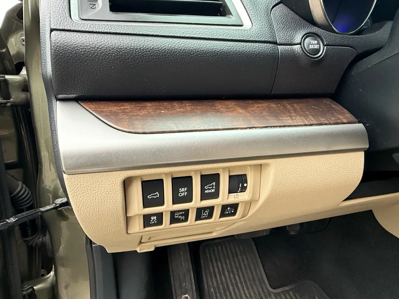 Subaru OUTBACK photo Subaru OUTBACK