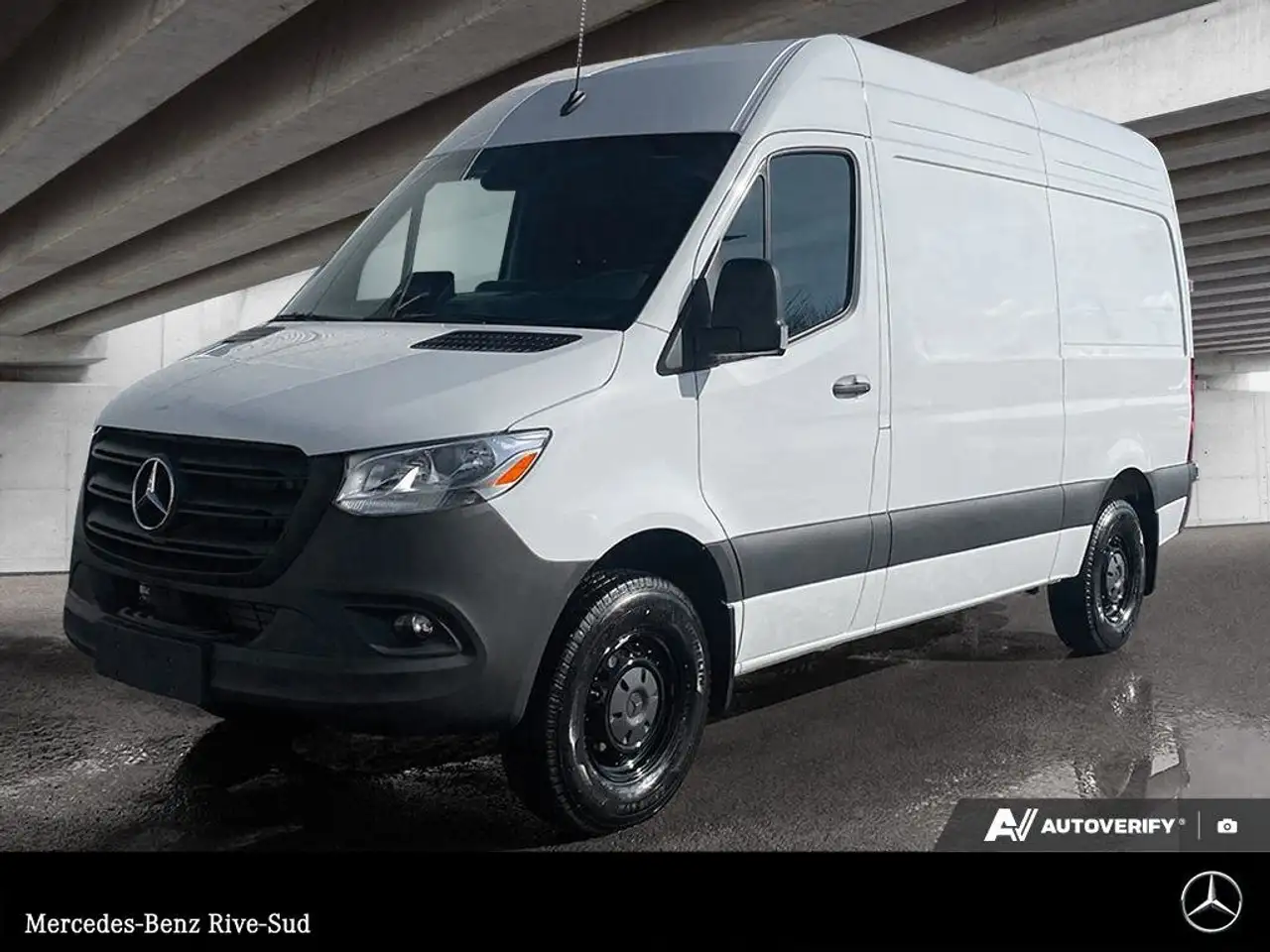 Mercedes-Benz Sprinter снимка Mercedes-Benz Sprinter
