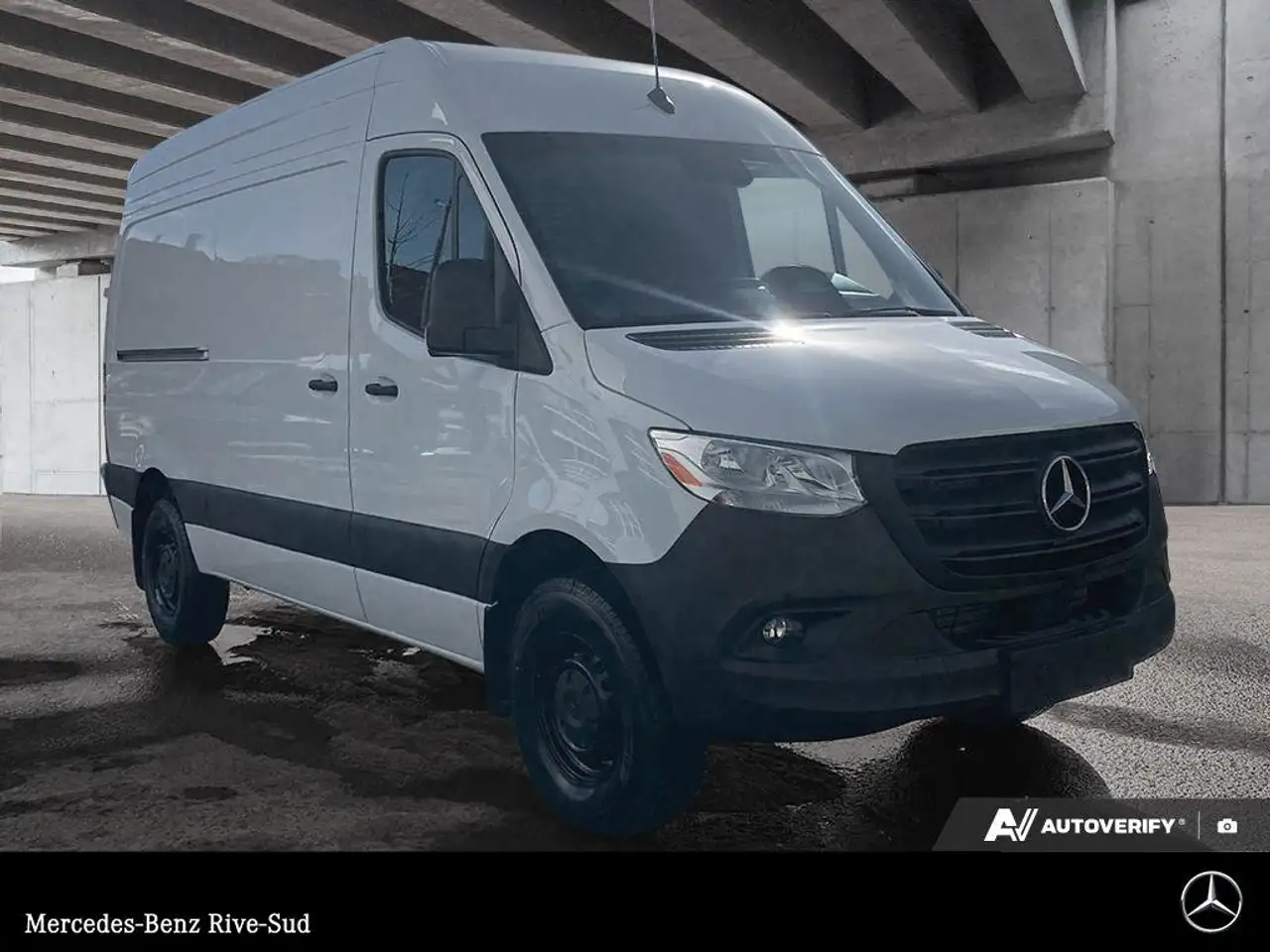 Mercedes-Benz Sprinter снимка Mercedes-Benz Sprinter