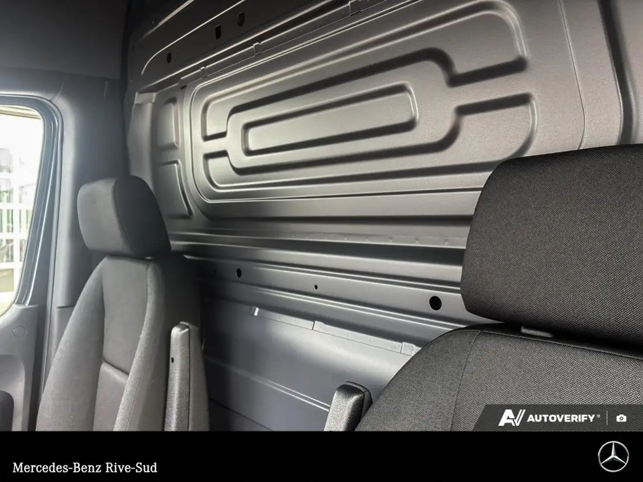 Mercedes-Benz Sprinter снимка Mercedes-Benz Sprinter