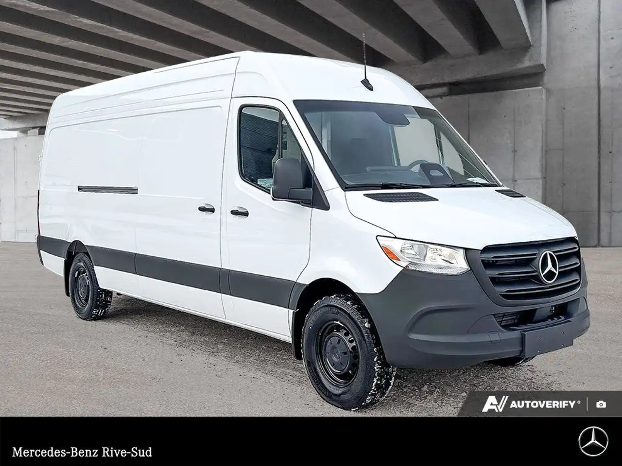 Mercedes-Benz Sprinter снимка Mercedes-Benz Sprinter