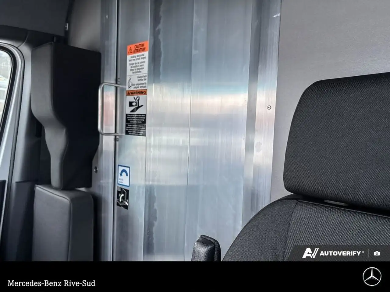 Mercedes-Benz Sprinter снимка Mercedes-Benz Sprinter