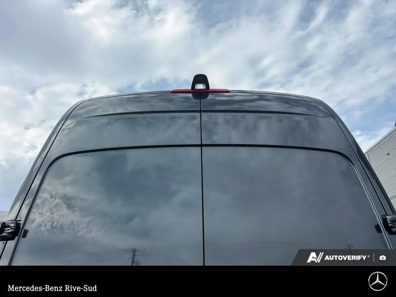 Mercedes-Benz Sprinter снимка Mercedes-Benz Sprinter