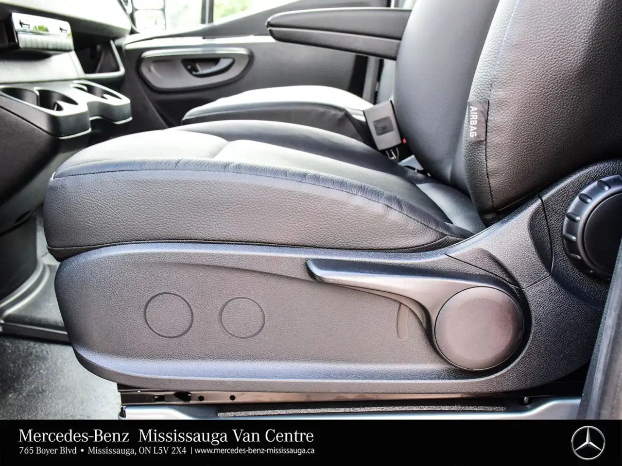 Mercedes-Benz Sprinter снимка Mercedes-Benz Sprinter