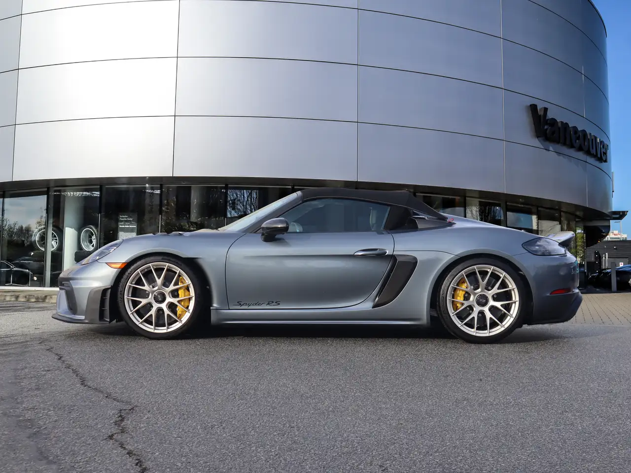 2024 Porsche 718 Spyder