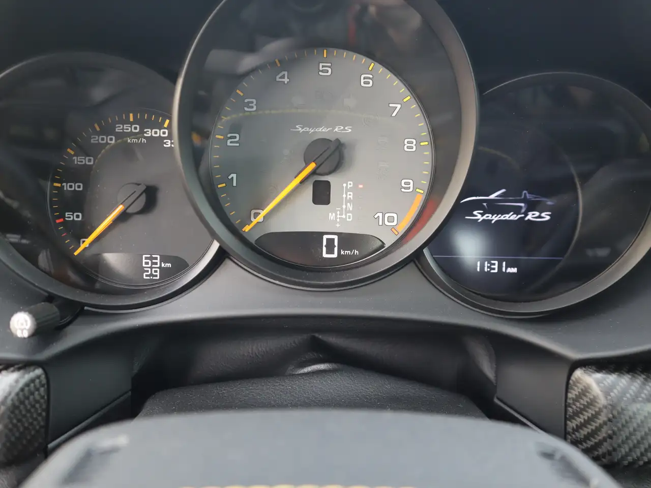 Porsche 718 Spyder снимка Porsche 718 Spyder