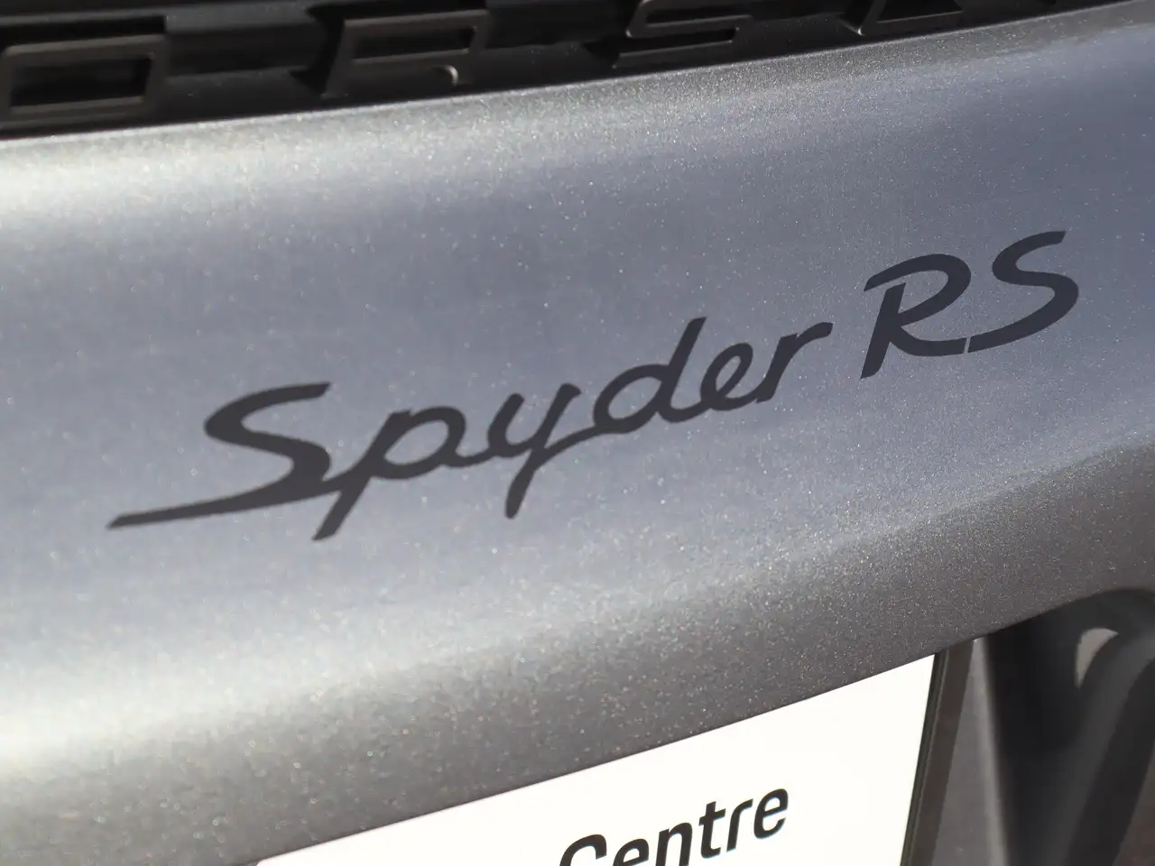 Porsche 718 Spyder снимка Porsche 718 Spyder