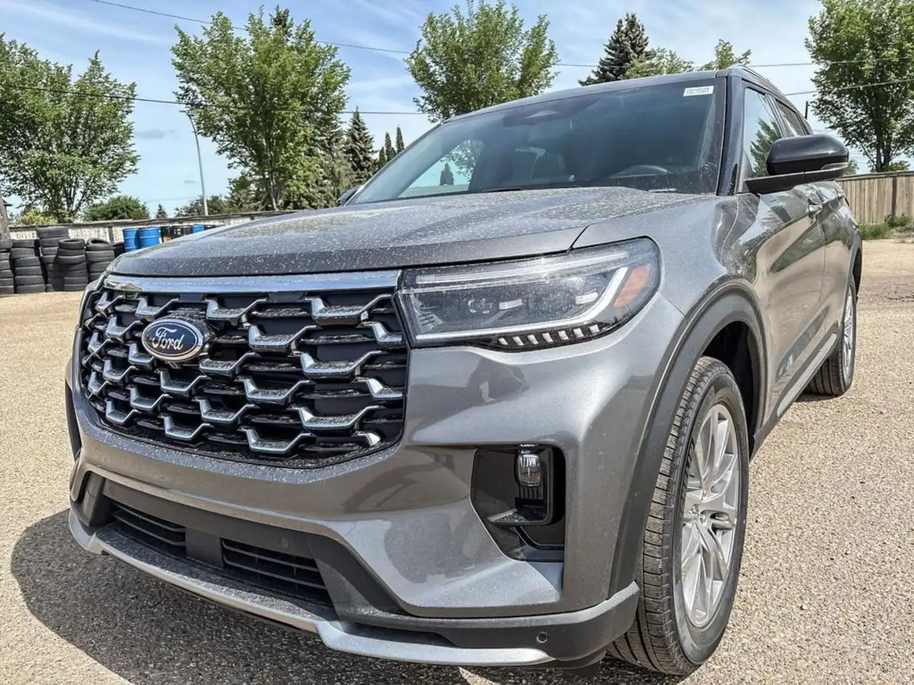 Ford Explorer photo Ford Explorer