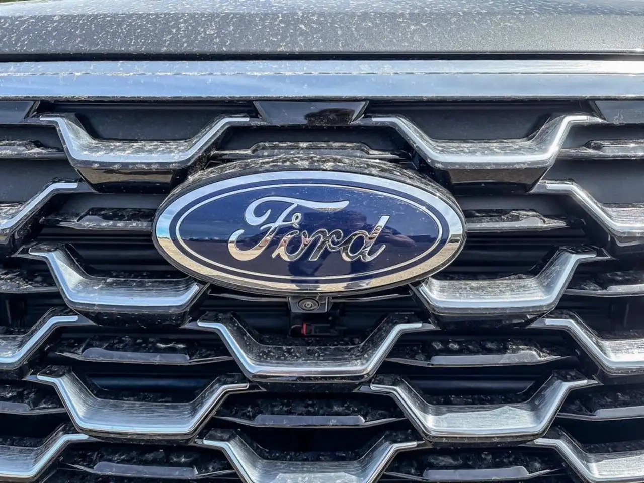 Ford Explorer photo Ford Explorer