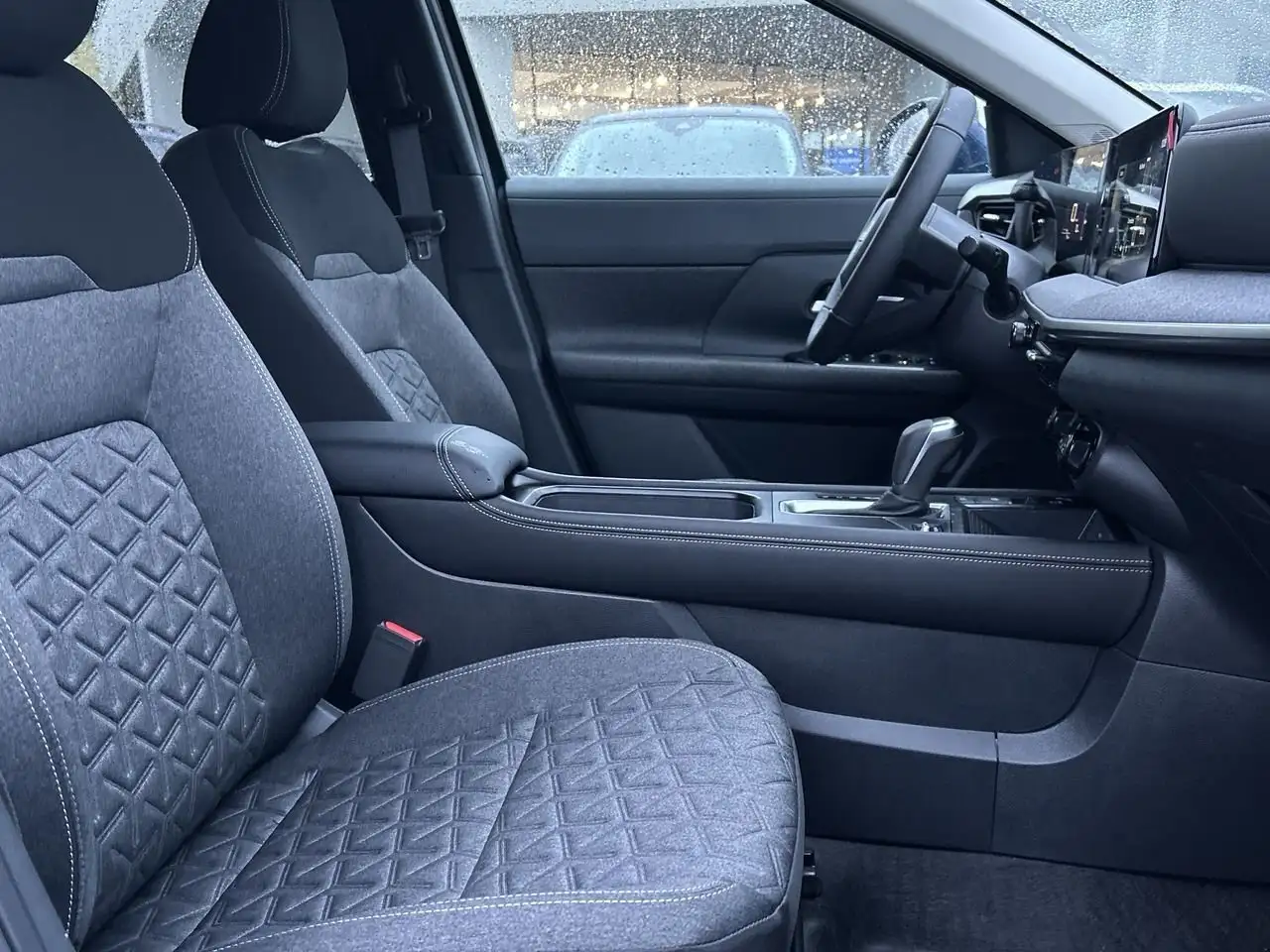 Nissan Kicks photo Nissan Kicks