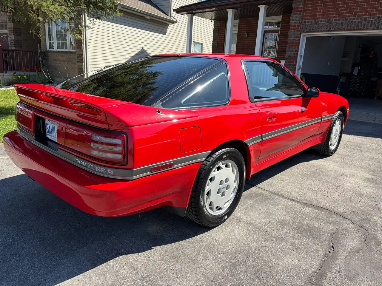 Toyota Supra снимка Toyota Supra