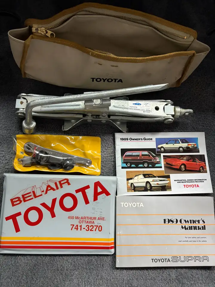 Toyota Supra снимка Toyota Supra