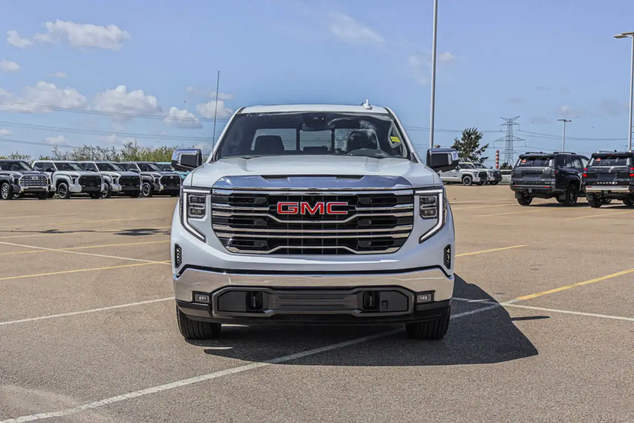 GMC Sierra 1500 photo GMC Sierra 1500