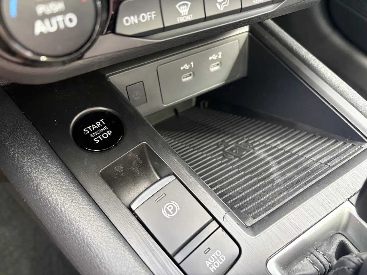 Nissan Kicks photo Nissan Kicks