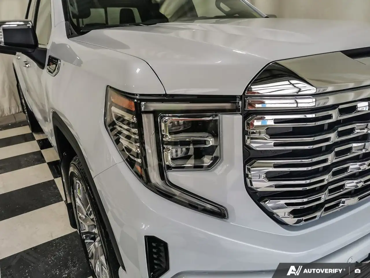 GMC Sierra 1500 снимка GMC Sierra 1500