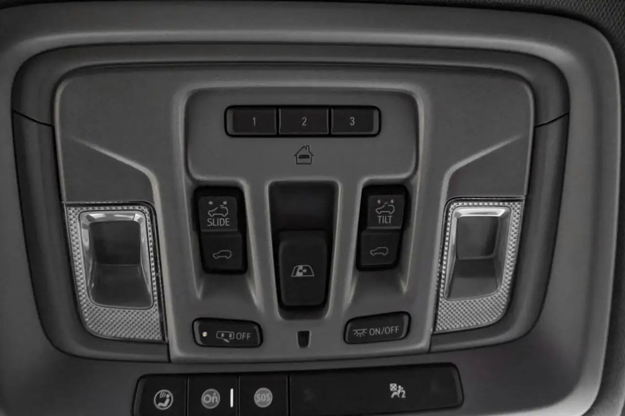 GMC Sierra 1500 photo GMC Sierra 1500