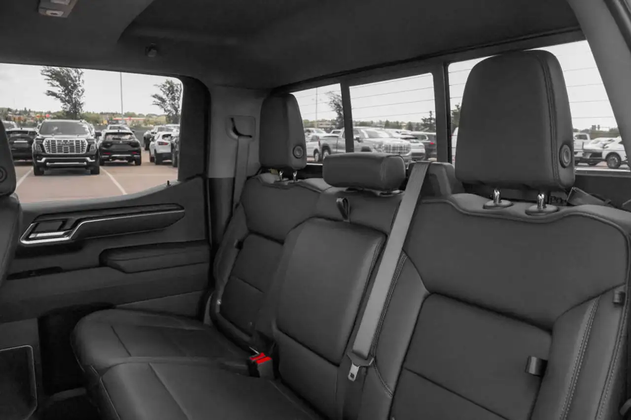 GMC Sierra 1500 photo GMC Sierra 1500