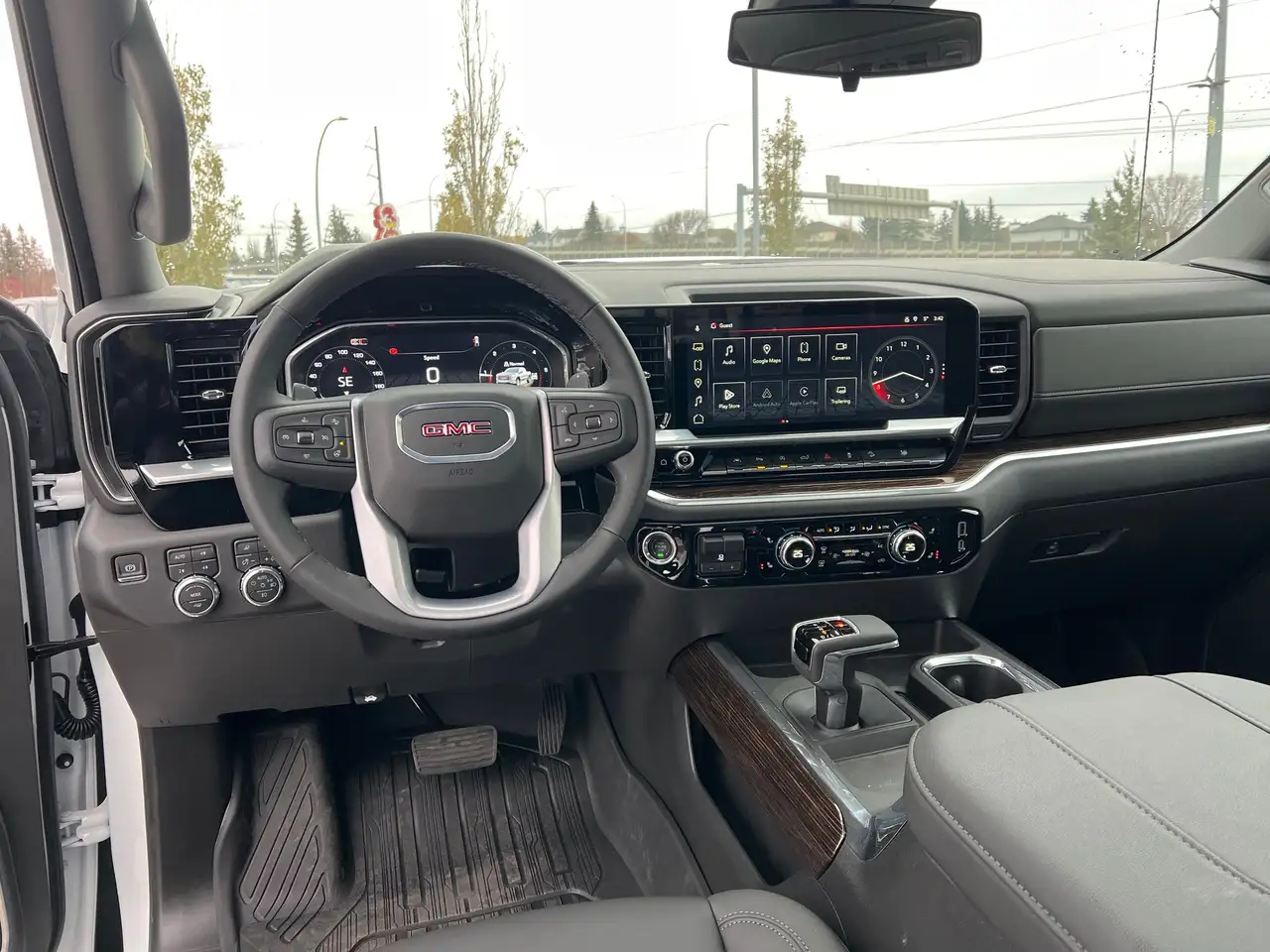 GMC Sierra 1500 снимка GMC Sierra 1500