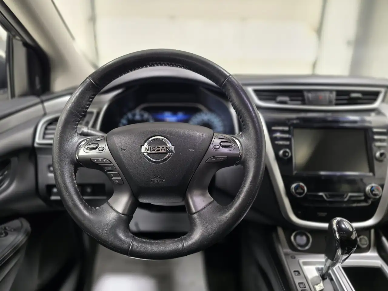 Nissan Murano снимка Nissan Murano
