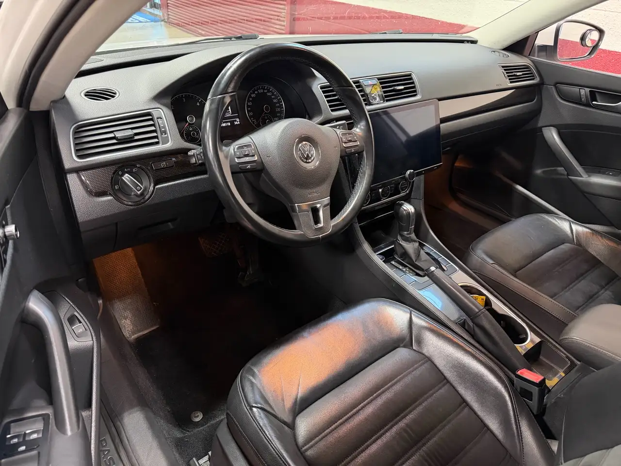 Volkswagen Passat photo Volkswagen Passat