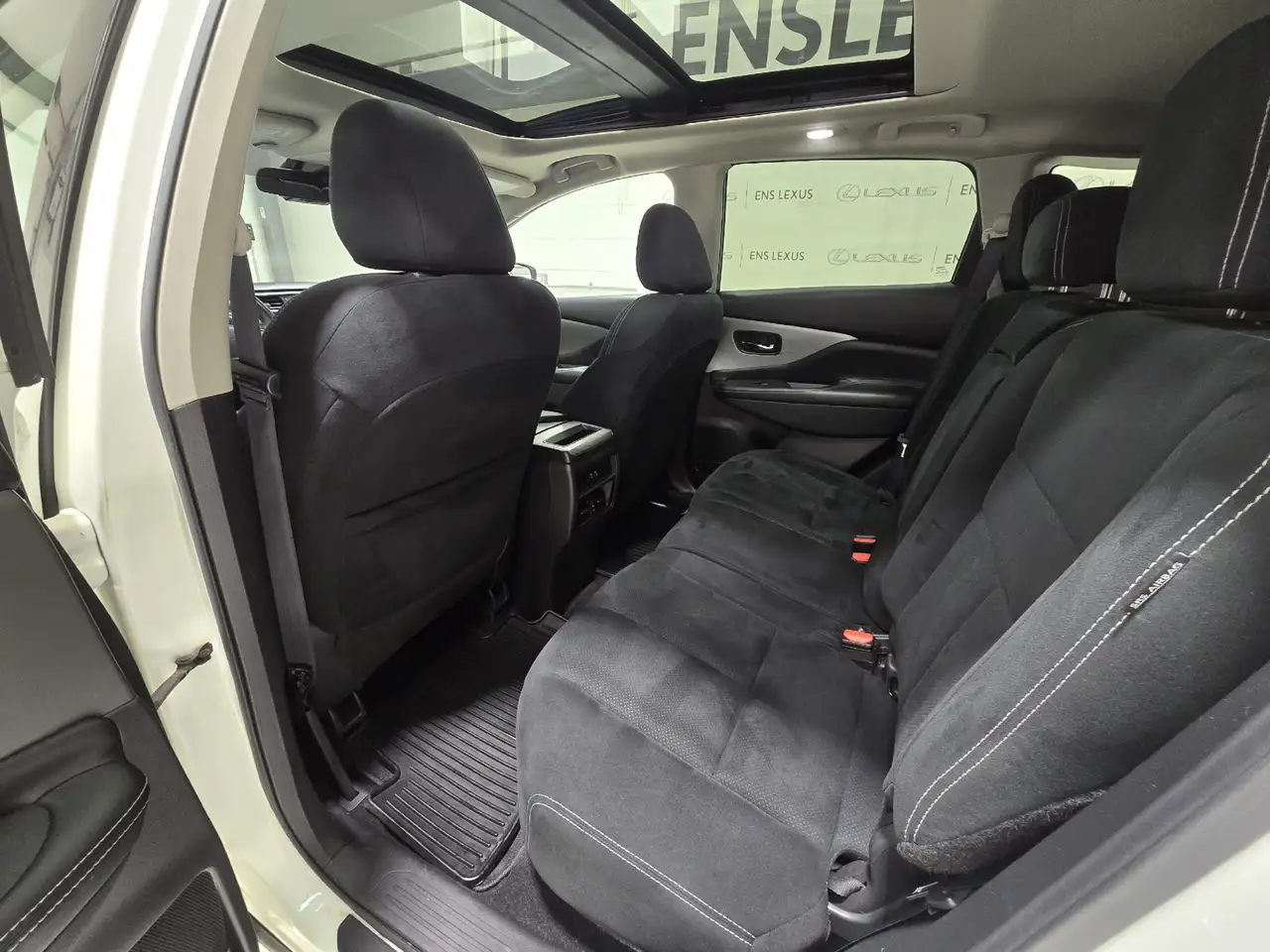 Nissan Murano снимка Nissan Murano