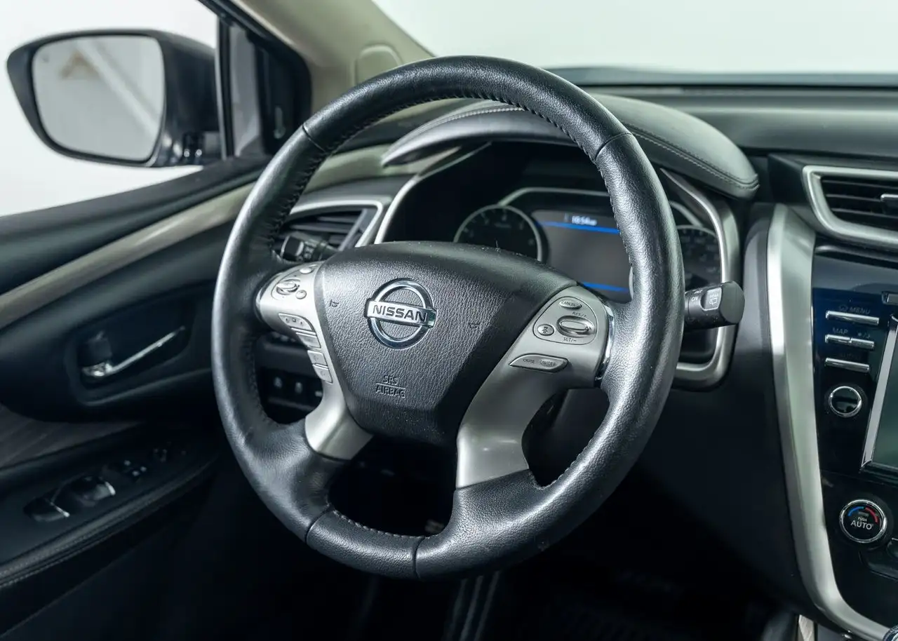 Nissan Murano снимка Nissan Murano