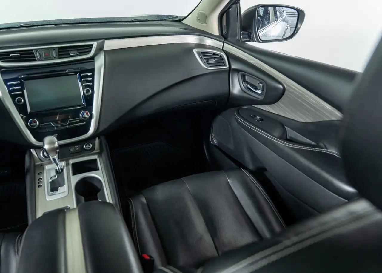 Nissan Murano снимка Nissan Murano