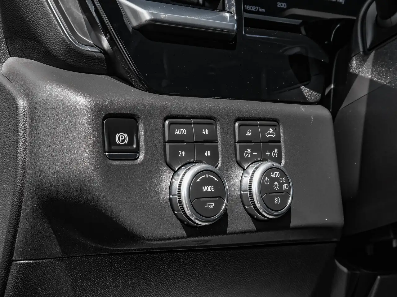 GMC Sierra 1500 photo GMC Sierra 1500