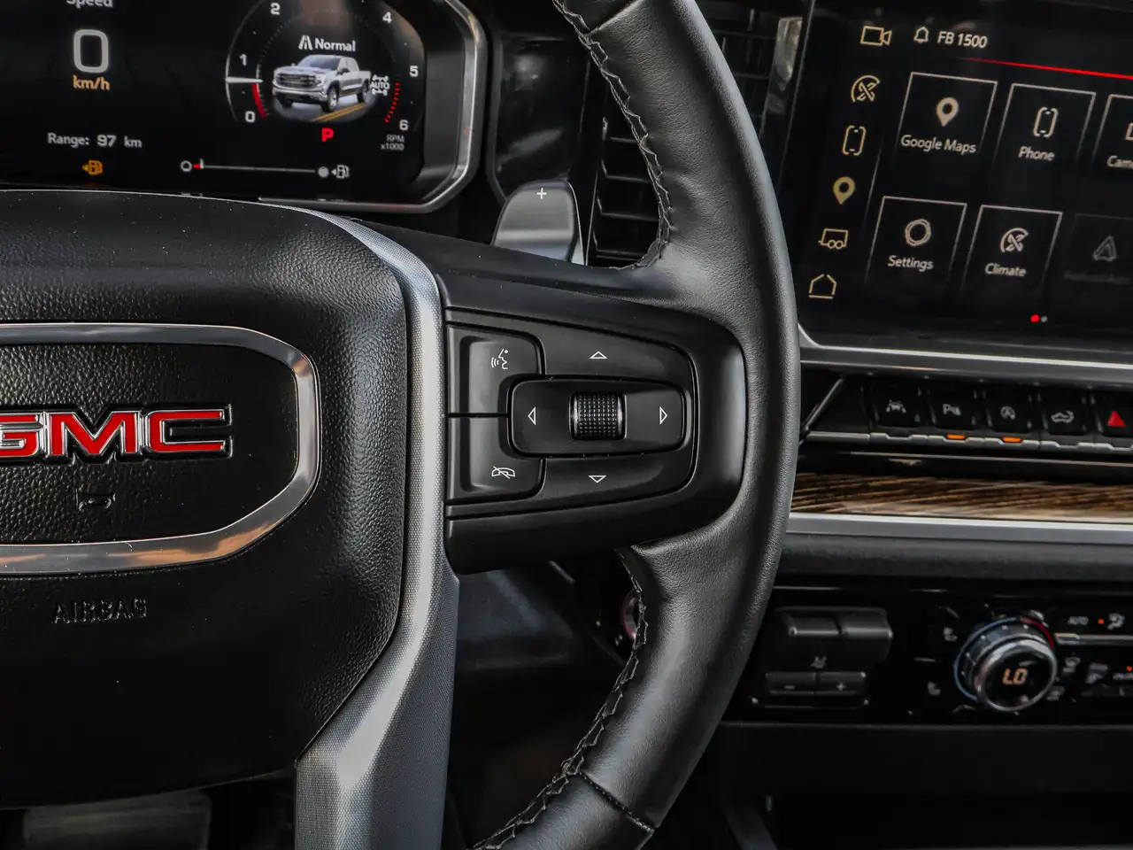 GMC Sierra 1500 photo GMC Sierra 1500
