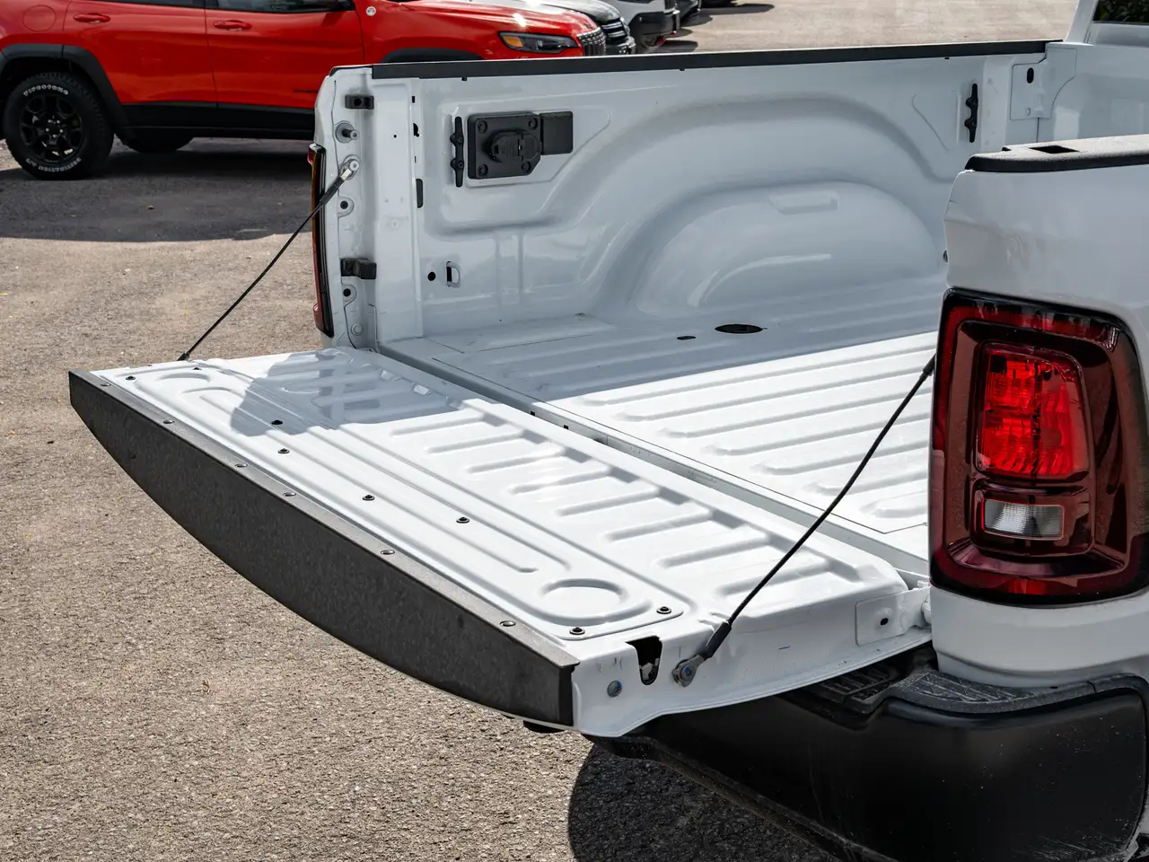 RAM 2500 снимка RAM 2500