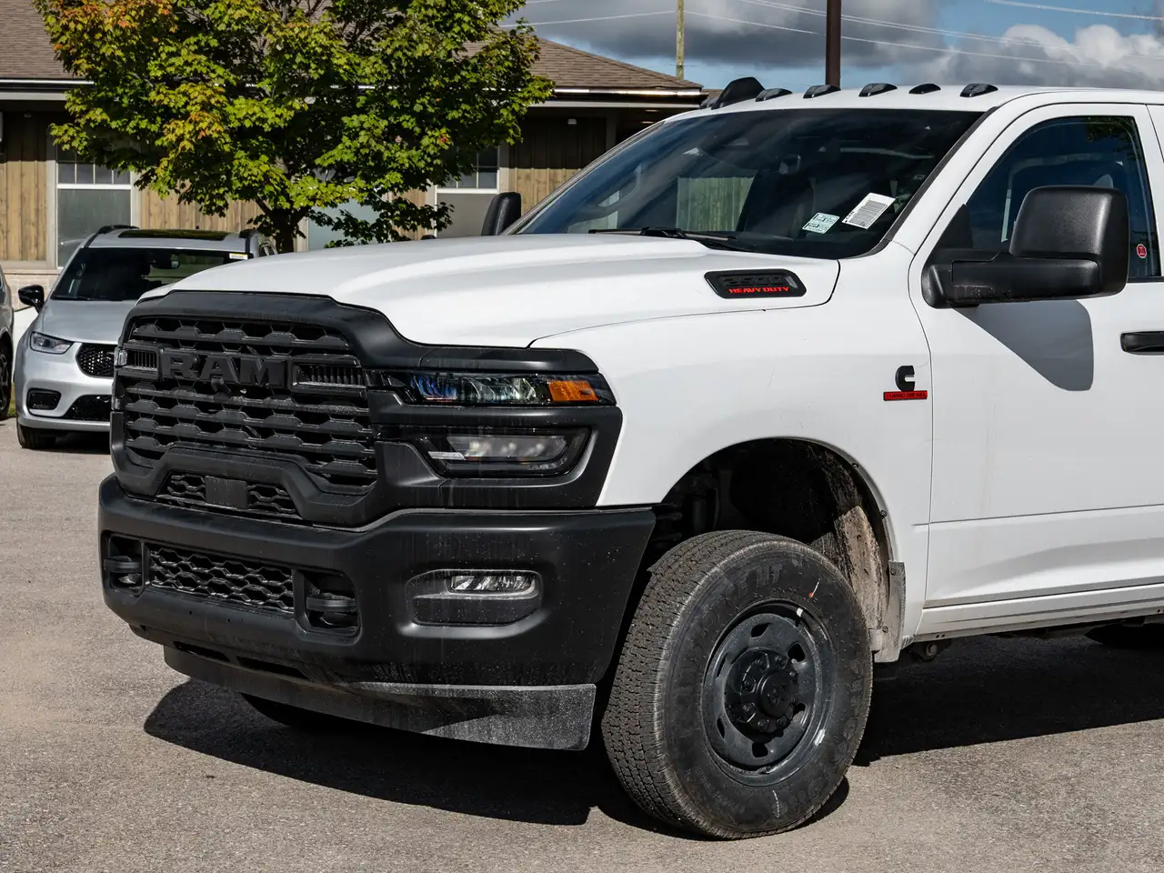 RAM 2500 снимка RAM 2500