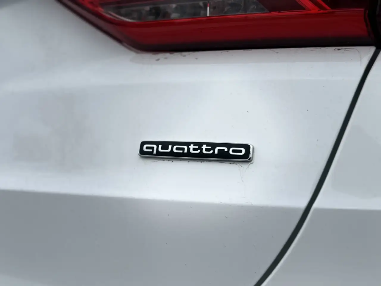 Audi Q3 снимка Audi Q3