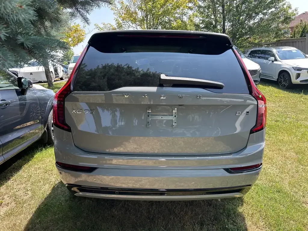Volvo XC90 снимка Volvo XC90
