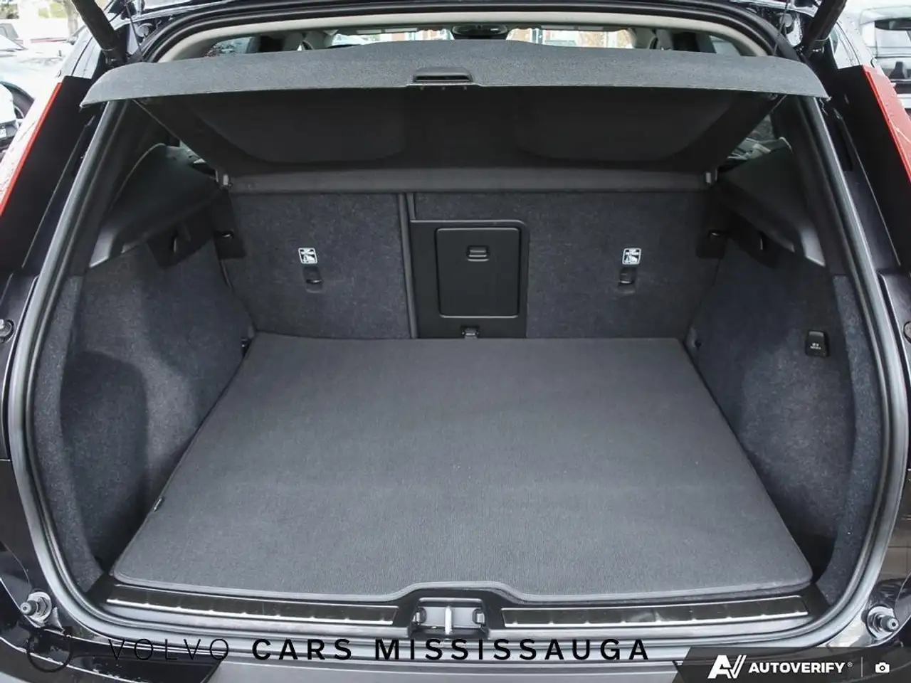 Volvo XC40 снимка Volvo XC40