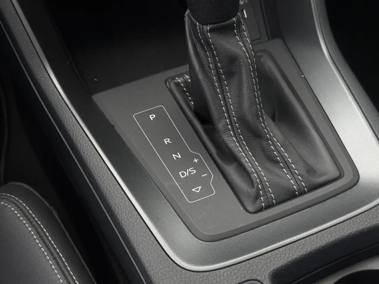 Audi Q3 снимка Audi Q3