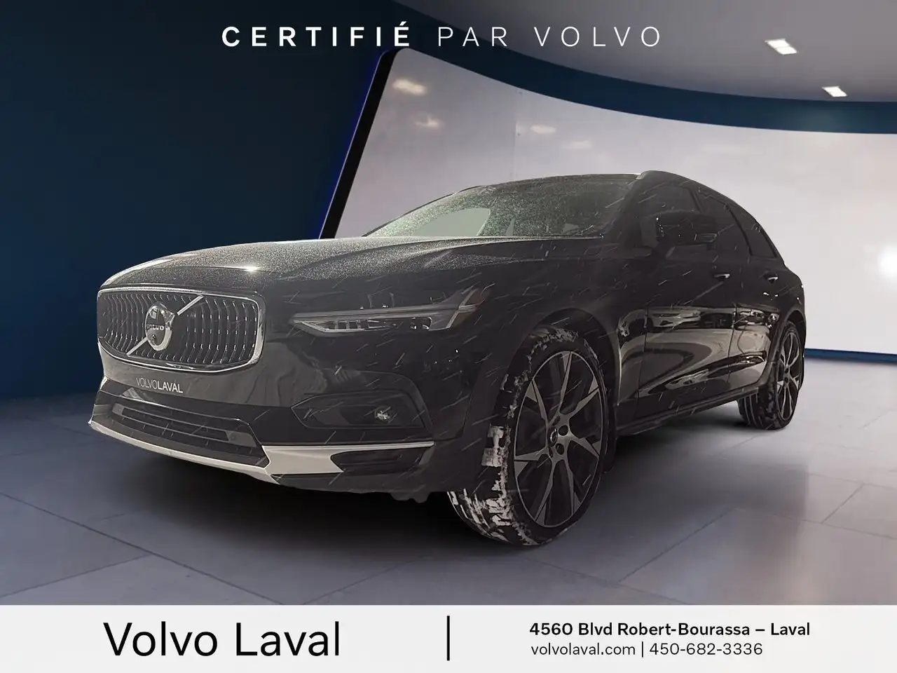2022 Volvo V90 Cross Country