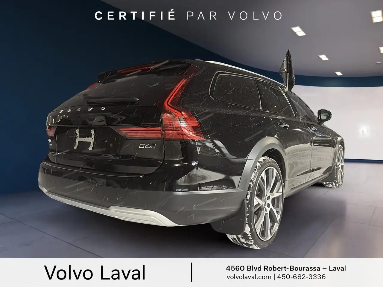 Volvo V90 Cross Country снимка Volvo V90 Cross Country