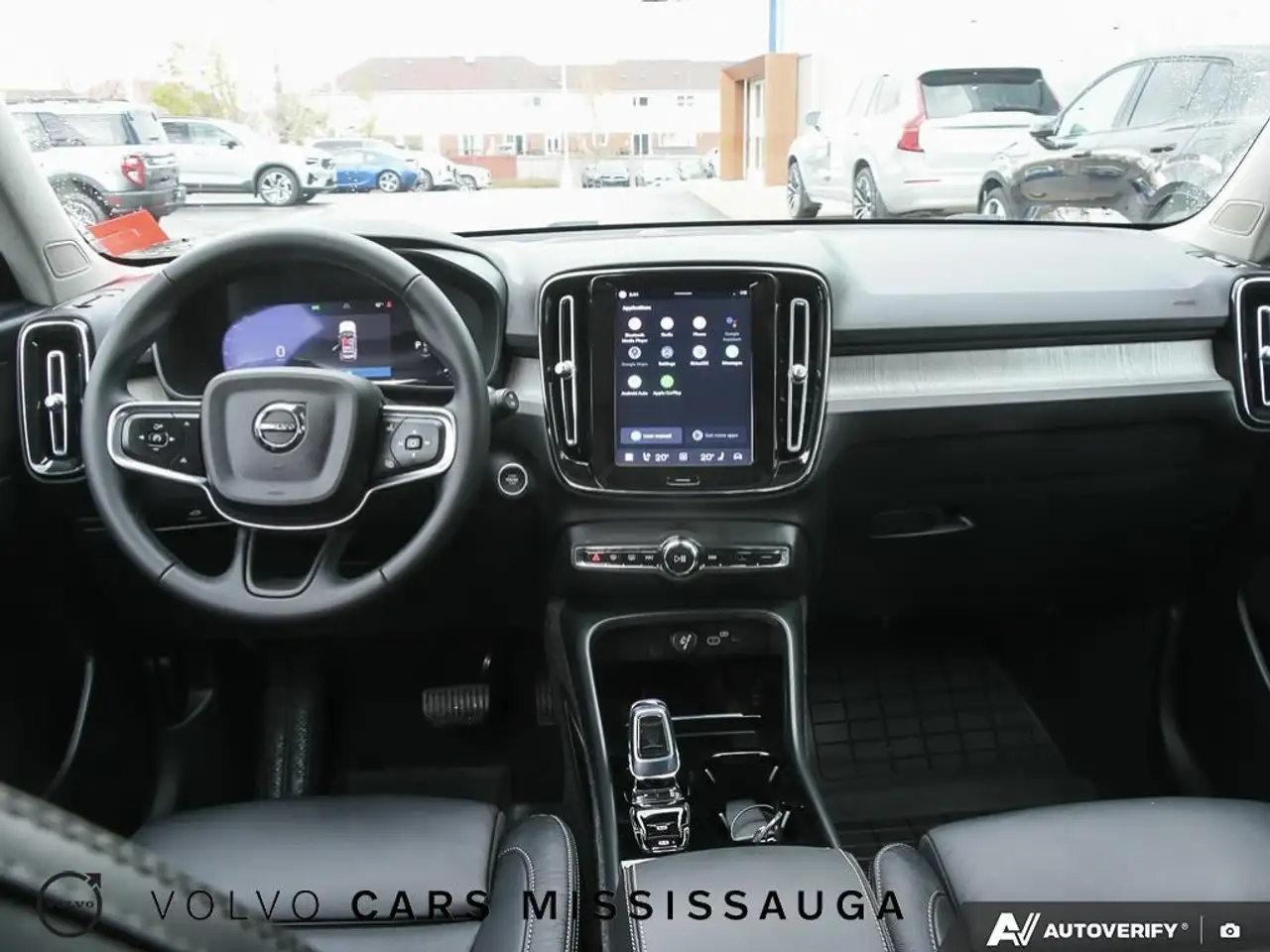 Volvo XC40 снимка Volvo XC40