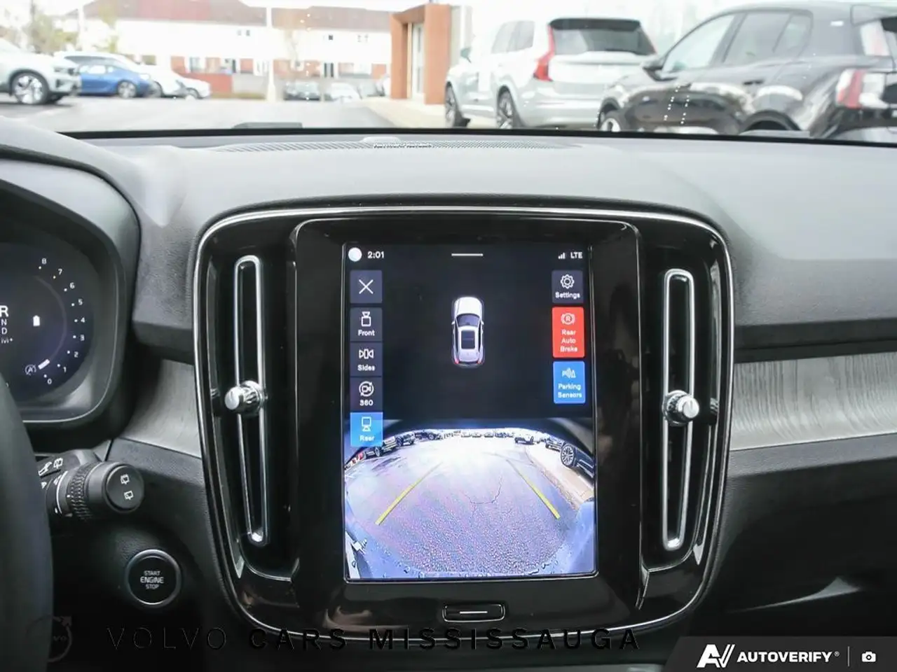 Volvo XC40 снимка Volvo XC40